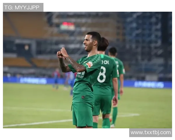 赛后分析:北京足球队与重庆足球队球员个人能力对比与表现评估 赛后分析:北京足球队与重庆足球队球员个人能力对比与表现评估