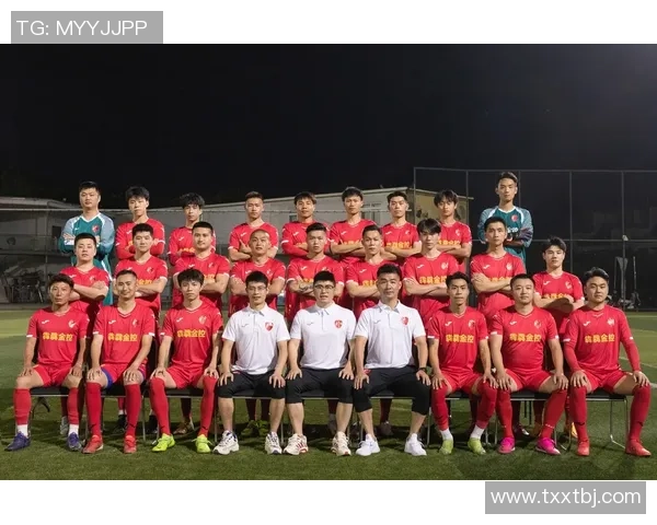 重庆排球队逆袭之旅揭秘：从低谷到巅峰的奋斗与荣耀