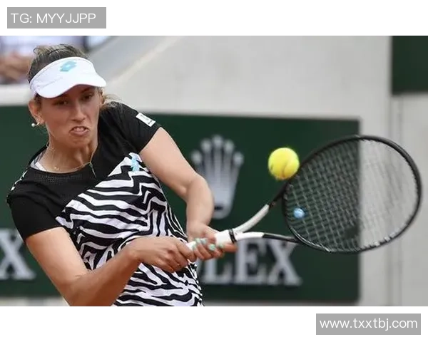 梅尔滕斯：从天才少年到足球明星的辉煌旅程与成就